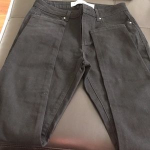 Black skinny jeans